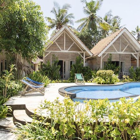 Coconut Village Guest House Lembongan Redpartner Eksteriør billede